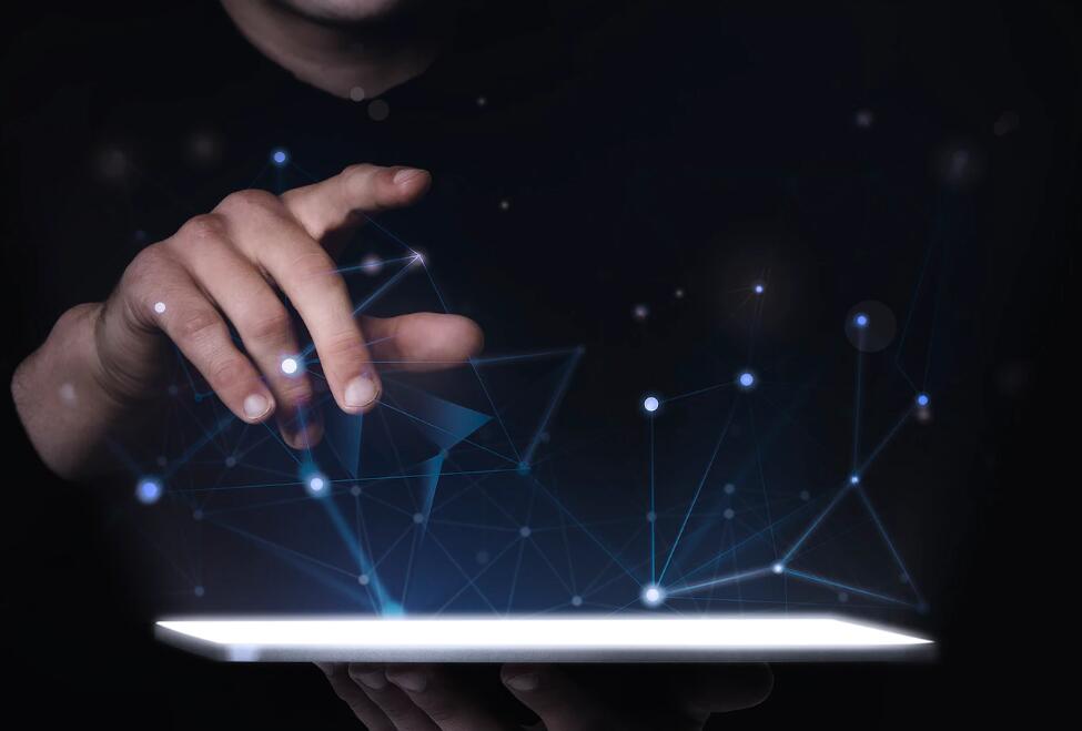 法国西班牙意大利的共性 意大利和西班牙接壤吗